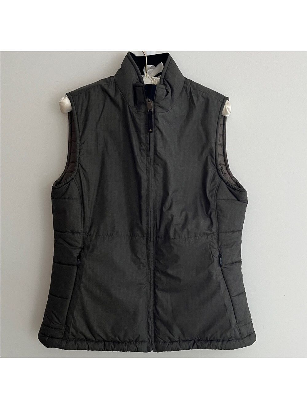 C.C. FILSON Lightweight Puffer Vest Zip Front High Neck Outdoors Hiking Walking